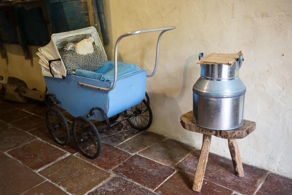 Parisot  Au Mas Des Calmettes Bed & Breakfast エクステリア 写真
