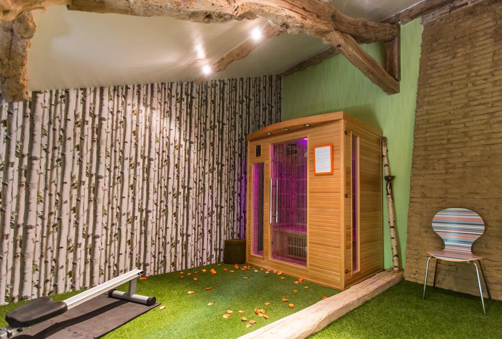 Parisot  Au Mas Des Calmettes Bed & Breakfast エクステリア 写真